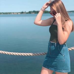 Meet your Posher, Anne